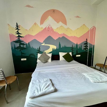 Joey'S Homestay Rišikéš Exteriér fotografie