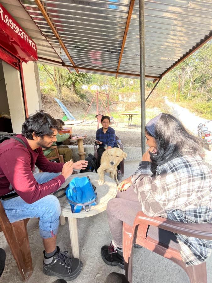 Joey'S Homestay Rišikéš Exteriér fotografie