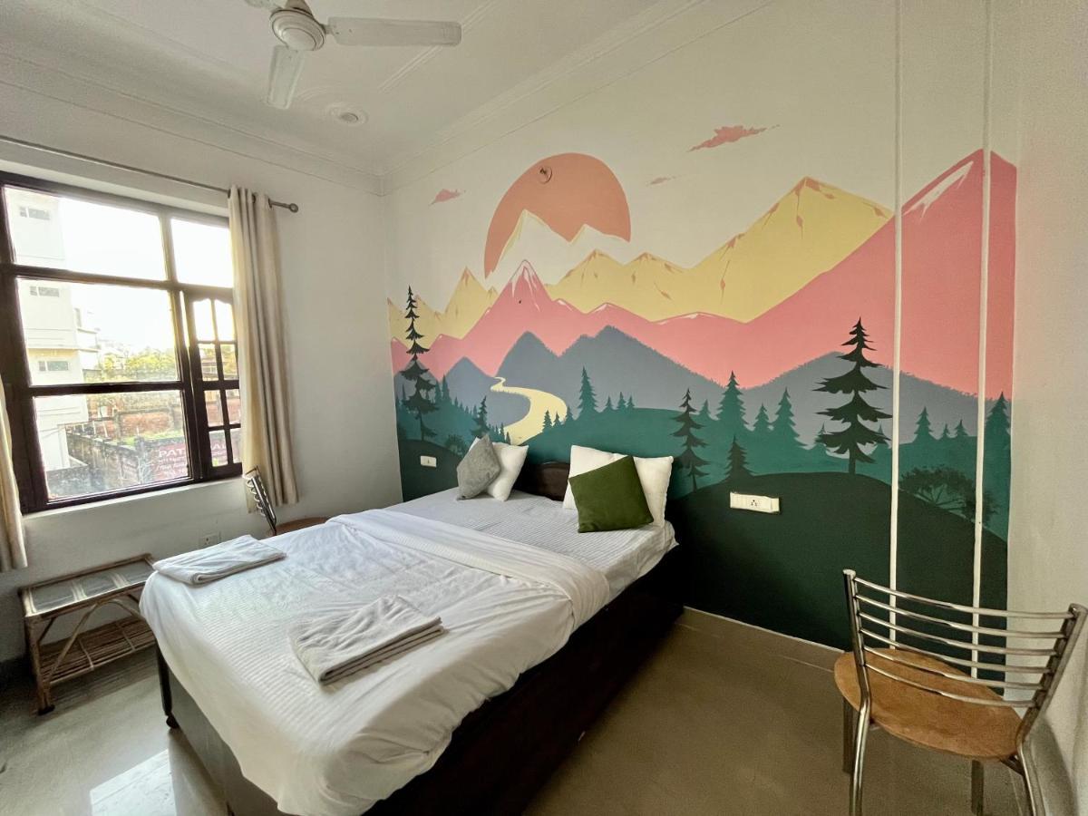 Joey'S Homestay Rišikéš Exteriér fotografie